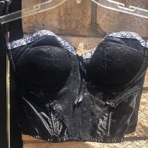 Frederick’s of Hollywood 38D satin & lace bustier